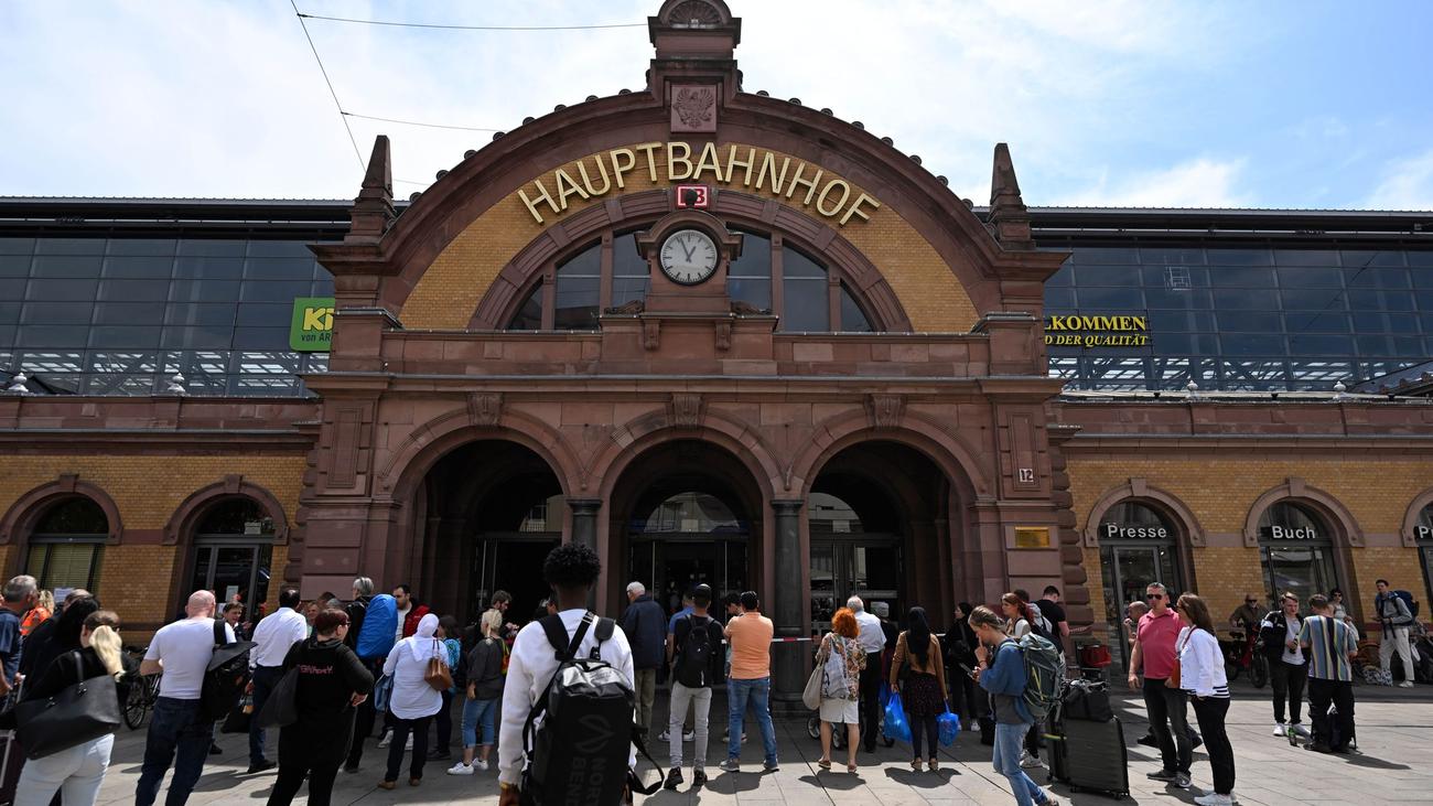Erstes Juliwochenende: Volles Wochenende am Erfurter Hauptbahnhof erwartet