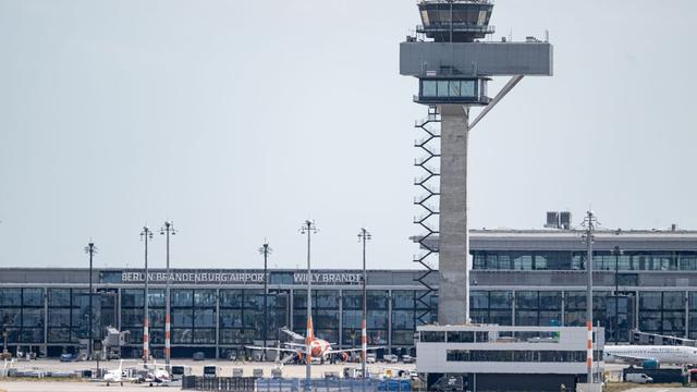 Luftverkehr: Erster Langstreckenflug nach Kanada startet am BER