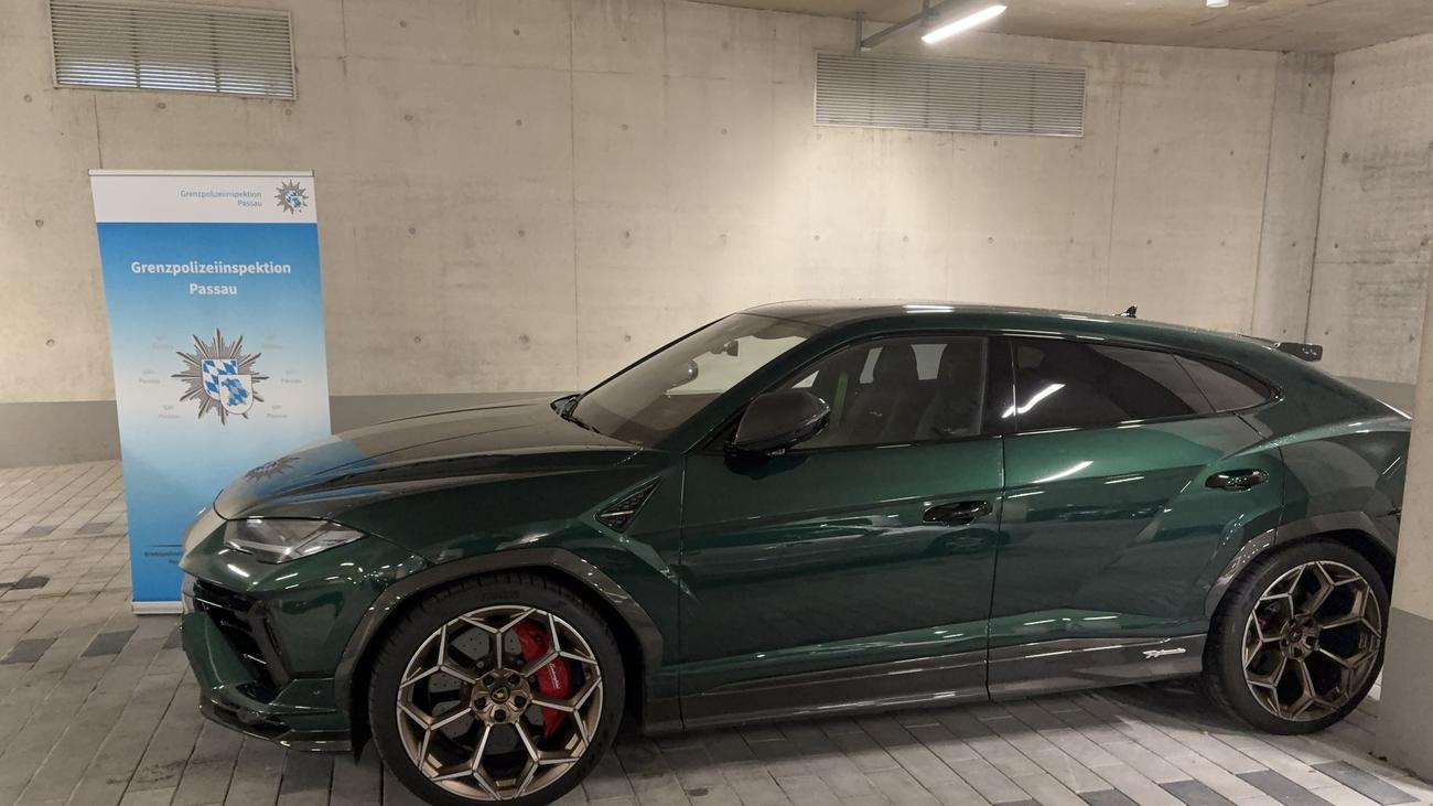 Verdacht auf Geldwäsche: Kontrolle auf A3: Sportwagen, Uhren und Münzen beschlagnahmt