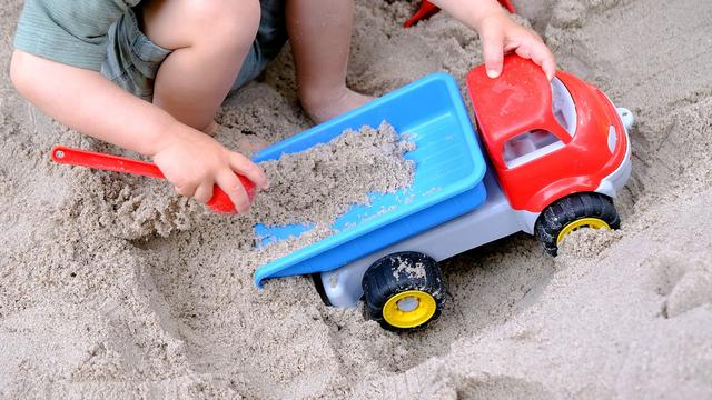 Familien: Saarland prüft vollständige Kita-Pflicht – Hürden bleiben