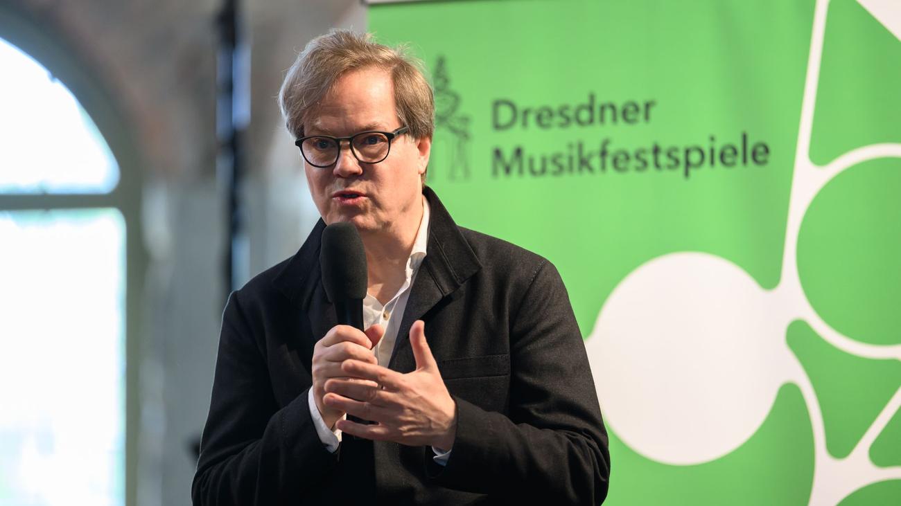 Musik: Vogler bleibt Intendant der Dresdner Musikfestspiele