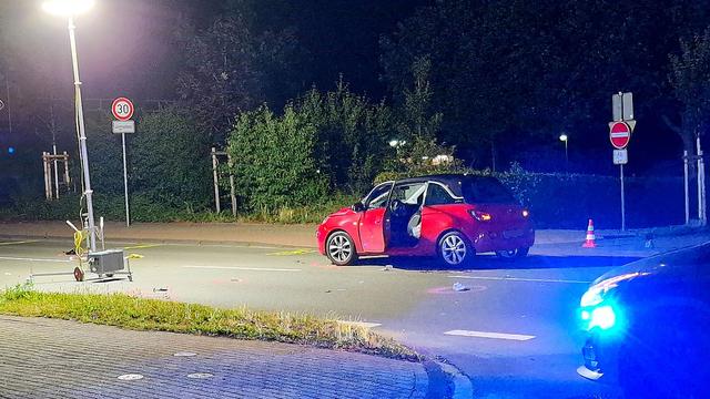 Verkehrsunfall in Lünen: 27-Jährige wird von Auto erfasst und stirbt im Krankenhaus