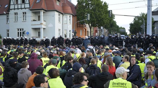 AfD-Parteitag: Minister: Polizeieinsatz generalstabsmäßig vorbereitet