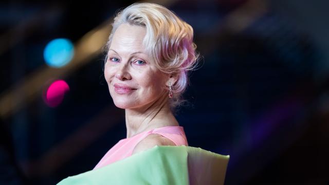 Promi-Hochzeit: Pamela Andersons Sohn Dylan heiratet in Saint-Tropez