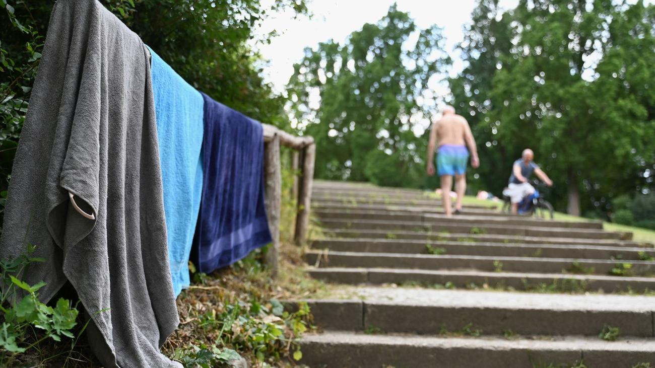 Notfälle: Mann ertrinkt im Schlachtensee - Ermittlungen zu Ursache
