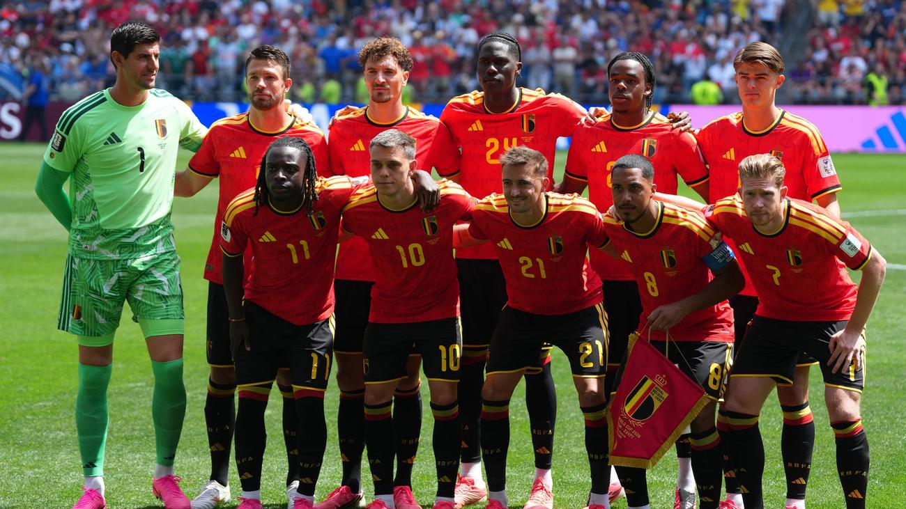 Vor Duell mit den USA: Zwei Spieler, eine Frau, Zoff: Was Belgiens Kabine belastet