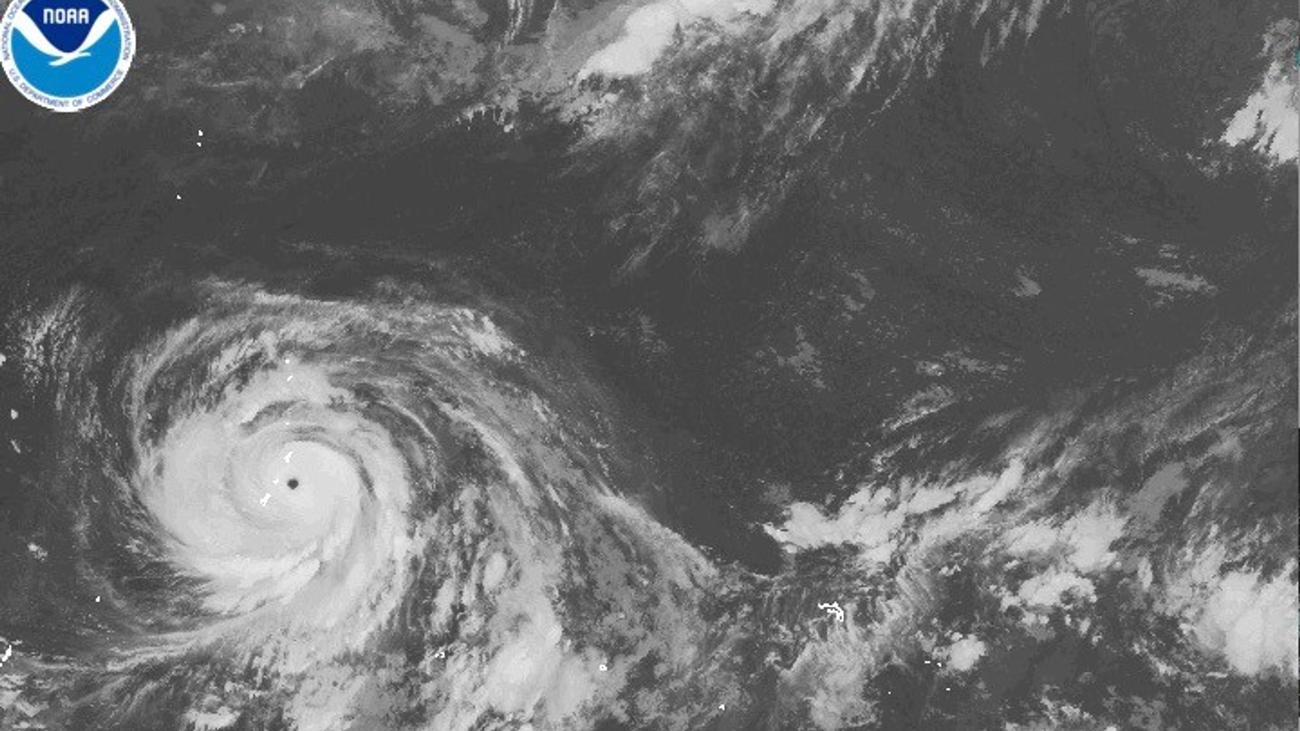 Mega-Sturm in Mikronesien: Supertaifun «Bavi» trifft Pazifikinsel Rota mit voller Wucht