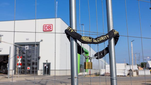 Fliegerbombe entdeckt: Bombe auf Baustelle des Bahnwerks in Cottbus gefunden