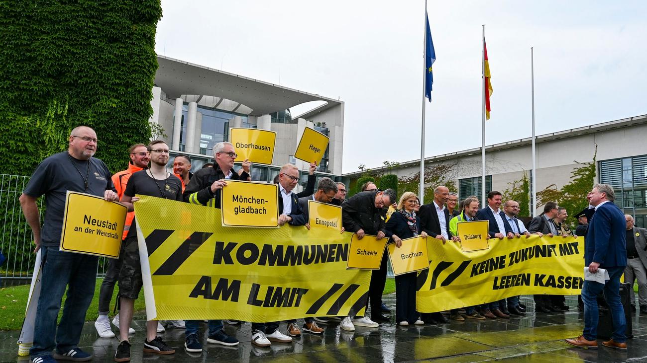 Demonstration der Kommunen: Städte schlagen Alarm: «Wir sind in einer dramatischen Lage»