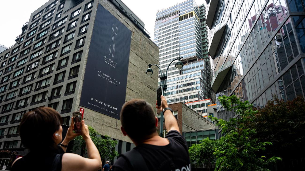 Früheres Pfizer-Hauptquartier: Teilweise einsturzgefährdet: Gebäude in Manhattan geräumt