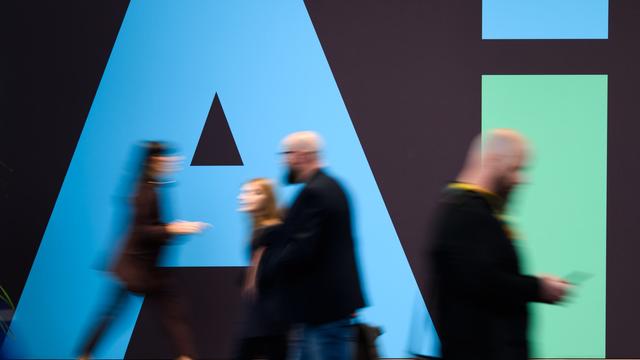 Studie: KI-Anwendungen boomen – Mittelstand zieht nach