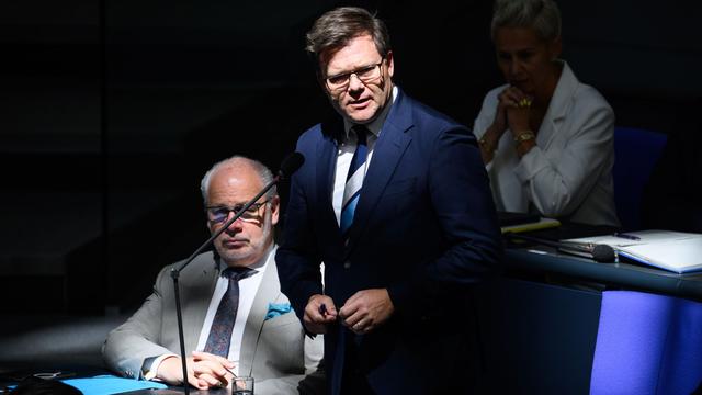 Bundestag: Umweltminister Schneider rüffelt Kollegin Katherina Reiche