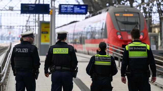 Jahresbericht für 2025: Bundespolizei-Bilanz: Weniger Straftaten - mehr Gewalt