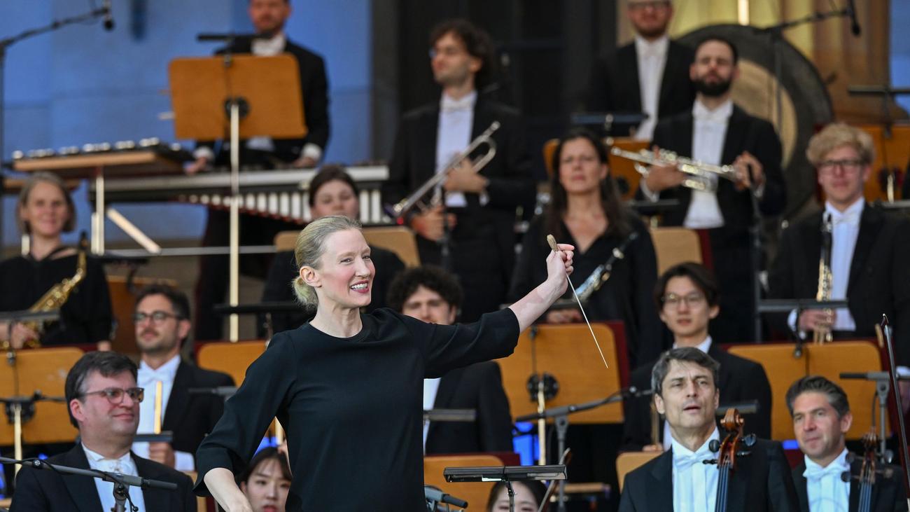 Klassik und Pop: Gershwin und Garrett: Gendarmenmarkt wird zur Konzertkulisse