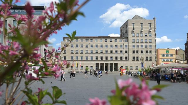 Kommunalfinanzen: Kommunen verschulden sich weiter