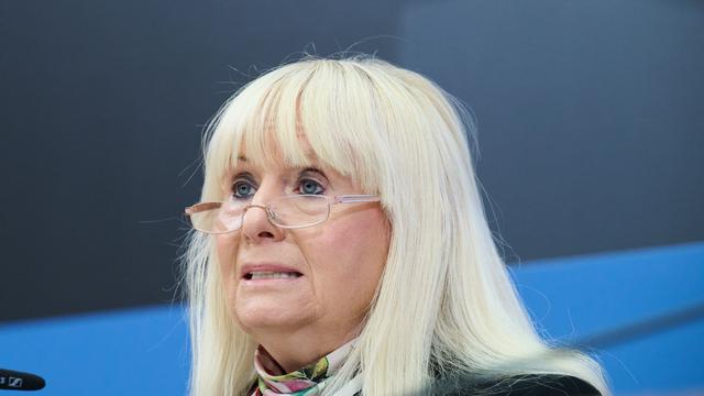 Messer- und Waffenverbotszonen: Innensenatorin: Mehr als 500 Messer sichergestellt