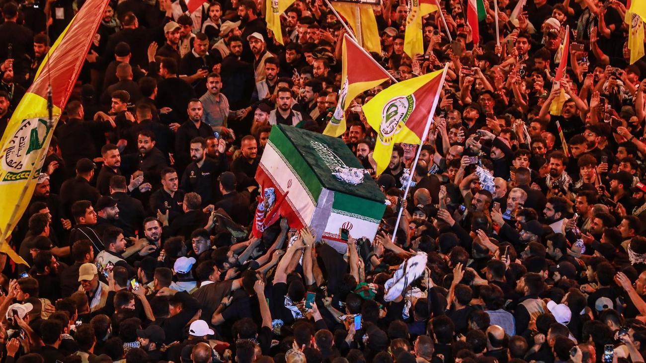 Die Lage im Überblick: USA wollen trotz Attacken mit Iran reden - Chamenei beerdigt