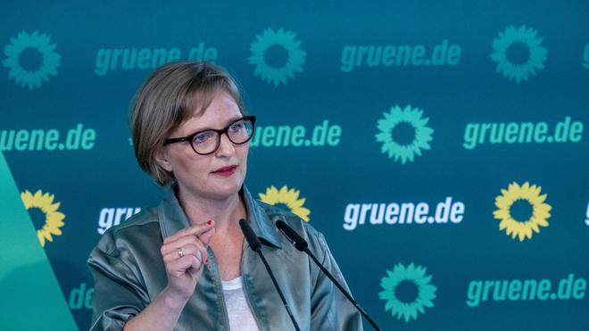  Die drohenden Werksschließungen bei VW sollten ein Weckruf sein, sagt Franziska Brantner, Bundesvorsitzende der Grünen. (Archivfoto)