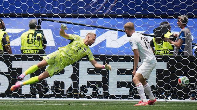 Bundesliga: Werder Bremen holt Nationaltorwart Schlager aus Salzburg