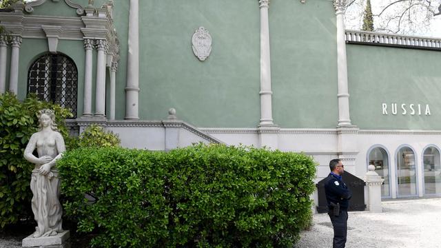 Weltberühmte Ausstellung: Russland bei Biennale: EU-Kommission für Förderungsentzug