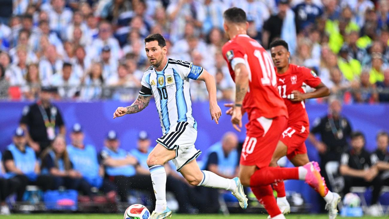 Fußball-WM: Auch ohne Messi-Tor: Argentinien mit Mühe ins Halbfinale