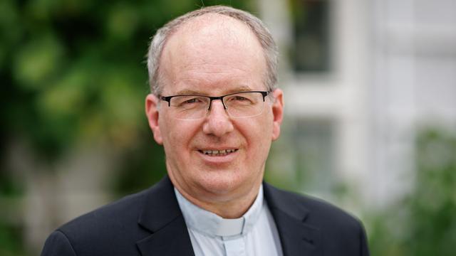 Katholische Kirche: Neuer Eichstätter Bischof bleibt beim Zölibat vage
