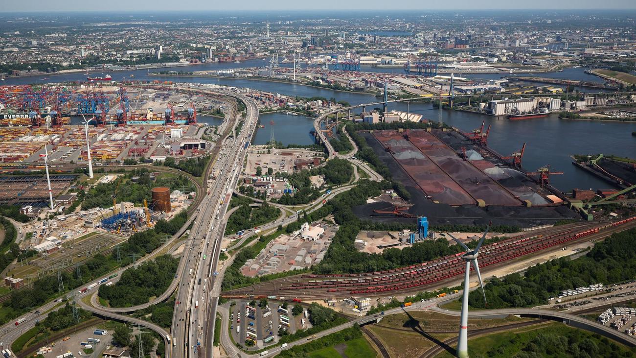 Rohstoffe: Stadt investiert mehr als 300 Millionen Euro in Kaisanierung