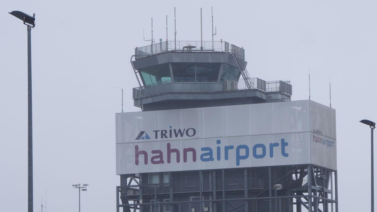 Technische Gründe: Flugzeug außerplanmäßig am Flughafen Hahn gelandet