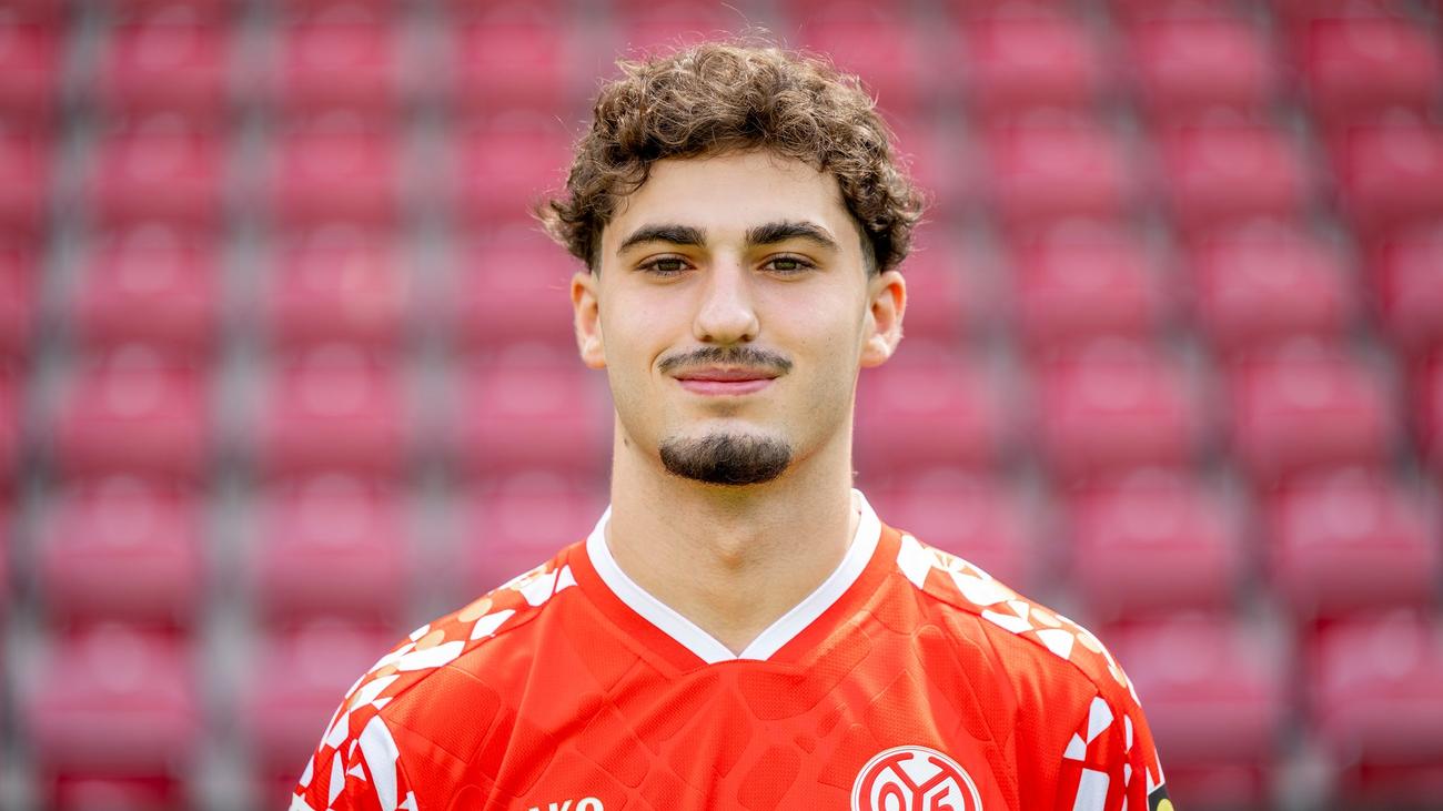 2. Bundesliga: Fürth holt Innenverteidiger Dal aus Mainz