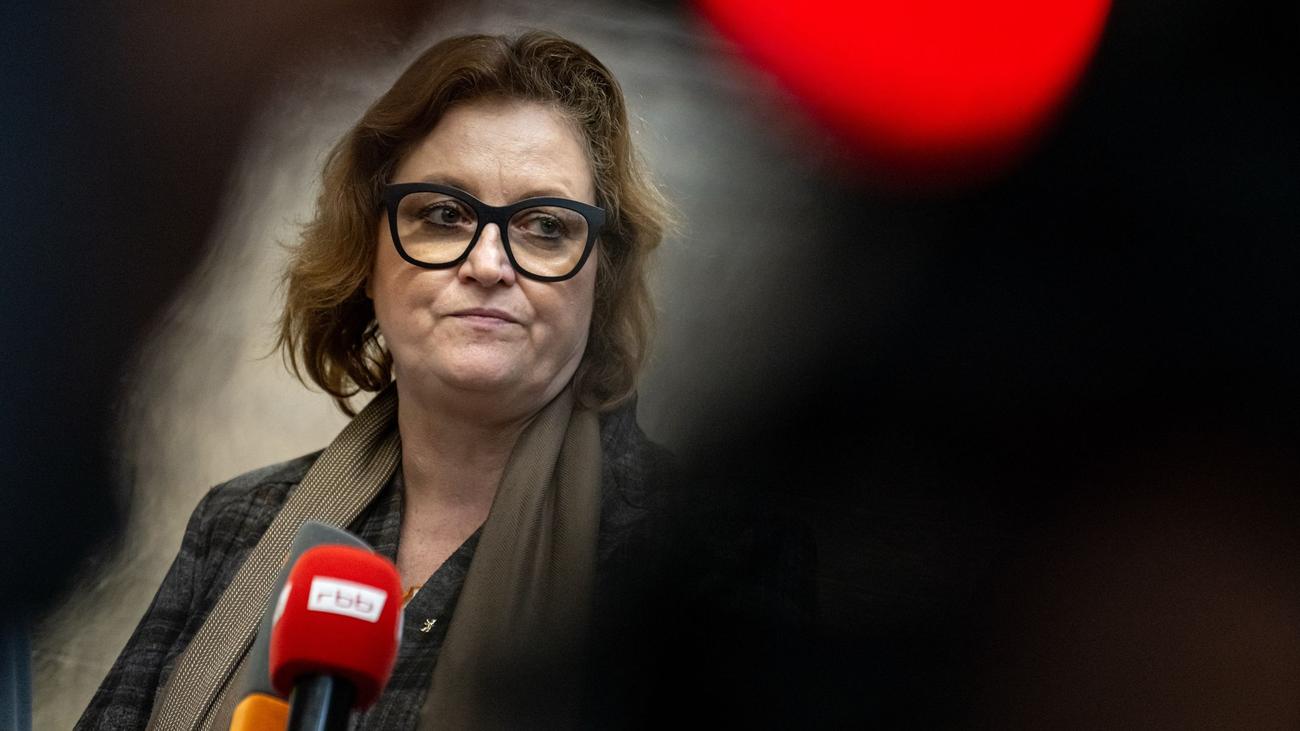 Frauenförderung: Czyborra will mehr Frauen an Schaltstellen der Hochschulen