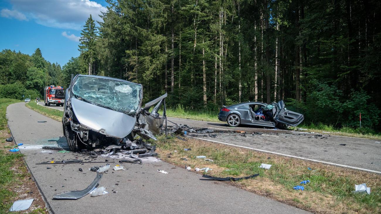 Verkehrsunfall: Drei Tote bei Stammham - Autofahrer geriet in Gegenverkehr