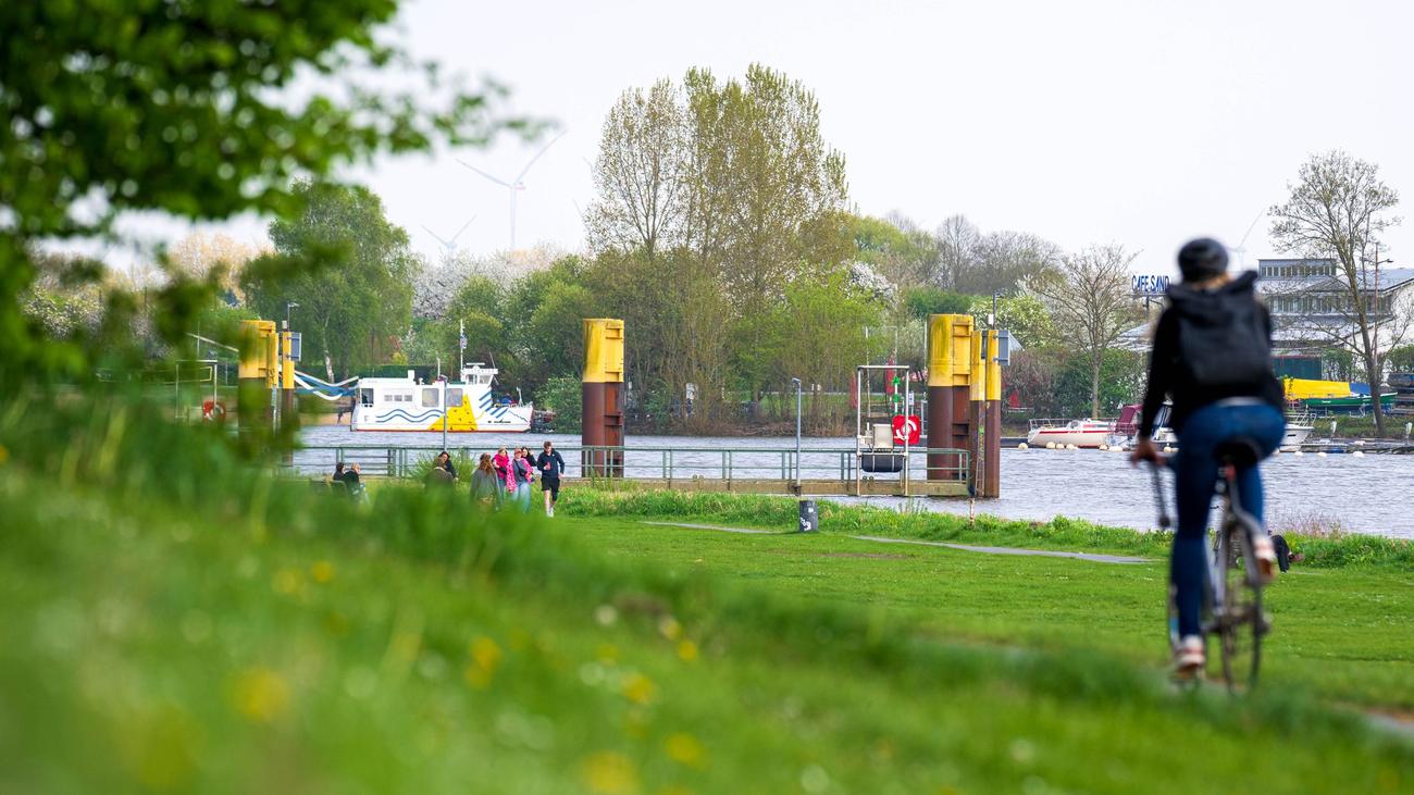 Suche in Bremen: Leiche in Weser entdeckt