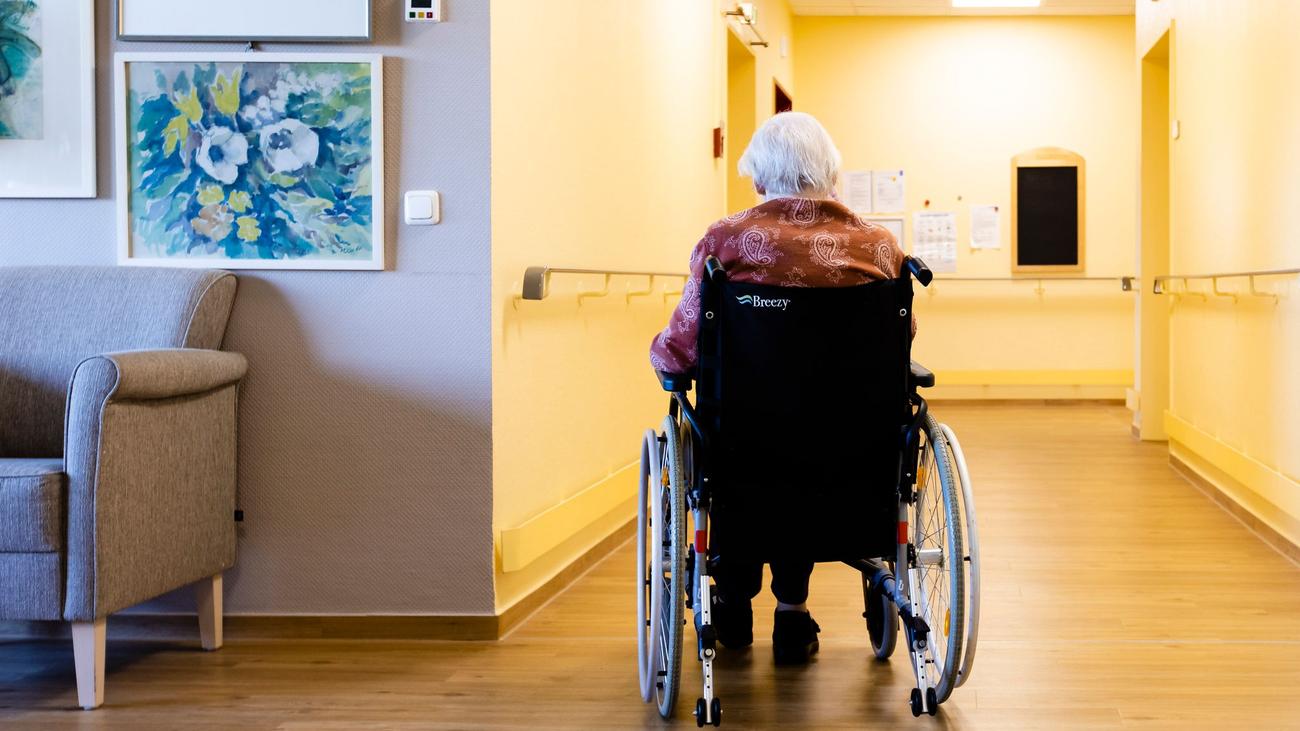 Steigende Kosten: Pflegebedürftige in Schleswig-Holstein belastet