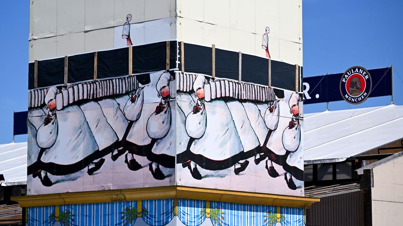 Oktoberfest: Rätsel um verhüllte Kellnerinnen am Paulaner-Turm