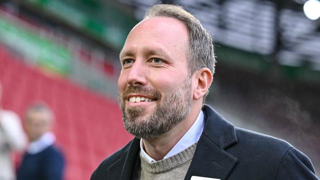 Fußball-Bundesliga: Augsburg-Boss Ströll: Qualität für Top Ten ist vorhanden