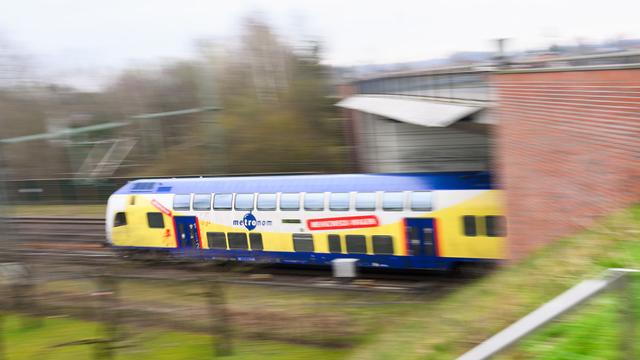 Fern- und Nahverkehr: Bahnverkehr zwischen Hannover und Hamburg noch eingeschränkt