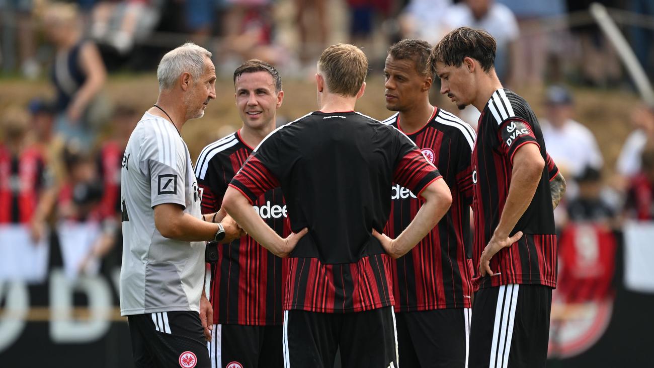 Eintracht Frankfurt: Koch will weiter als Kapitän vorneweg gehen