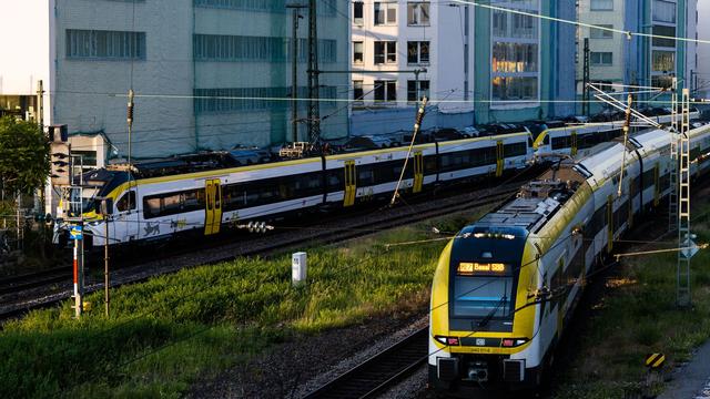 Streckensperrung: Rheintalstrecke bei Freiburg nach Zugentgleisung gesperrt