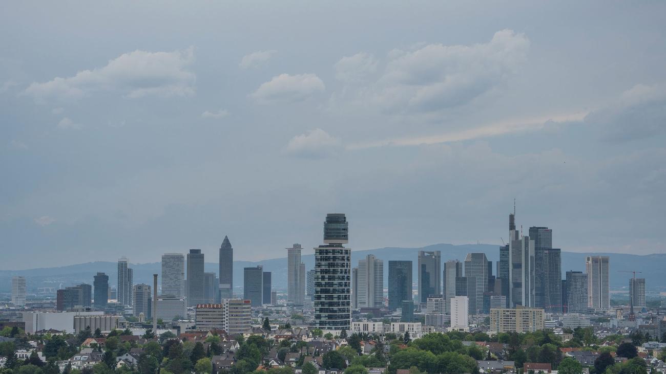 Wetter: Sonne, Gewitter und Unwetter wechseln sich in Hessen ab