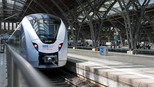 E-Schienenverkehr: Thüringen fördert Batteriezug-Werkstatt