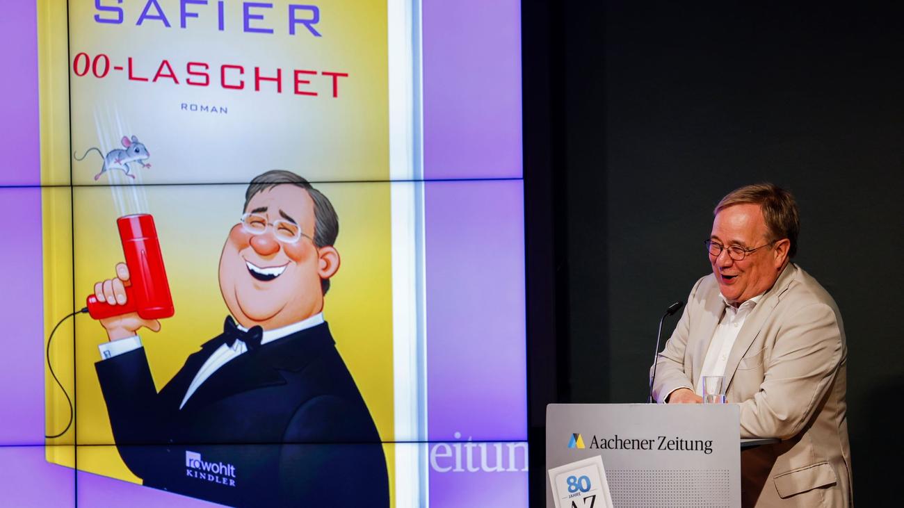Literatur: Armin Laschet erlebt sich bei Lesung selbst als «00-Laschet»