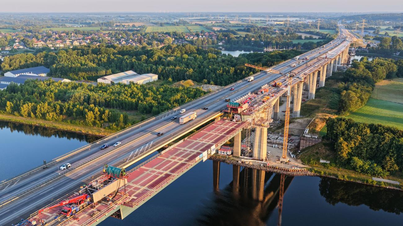 Verkehrsprojekt: Brückenschluss über dem Nord-Ostsee-Kanal