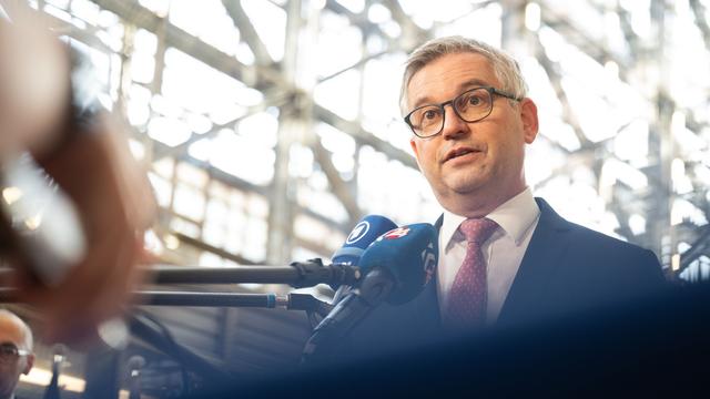 Migration: EU-Kommissar: Abbau deutscher Grenzkontrollen an der Zeit