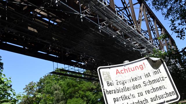 Verärgerte Bahnkunden: Nach Generalsanierung noch wochenlang Einschränkungen