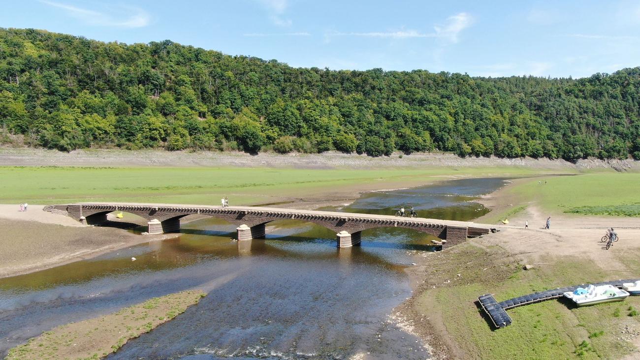 Dörfer 1913 überflutet: Wenig Wasser: «Edersee-Atlantis» taucht wieder auf