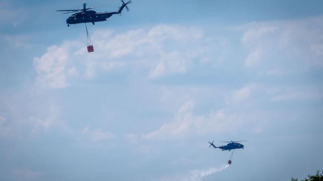 Hoffen auf Regen: Landkreis zu Brand an Seenplatte: «wenig offenes Feuer»