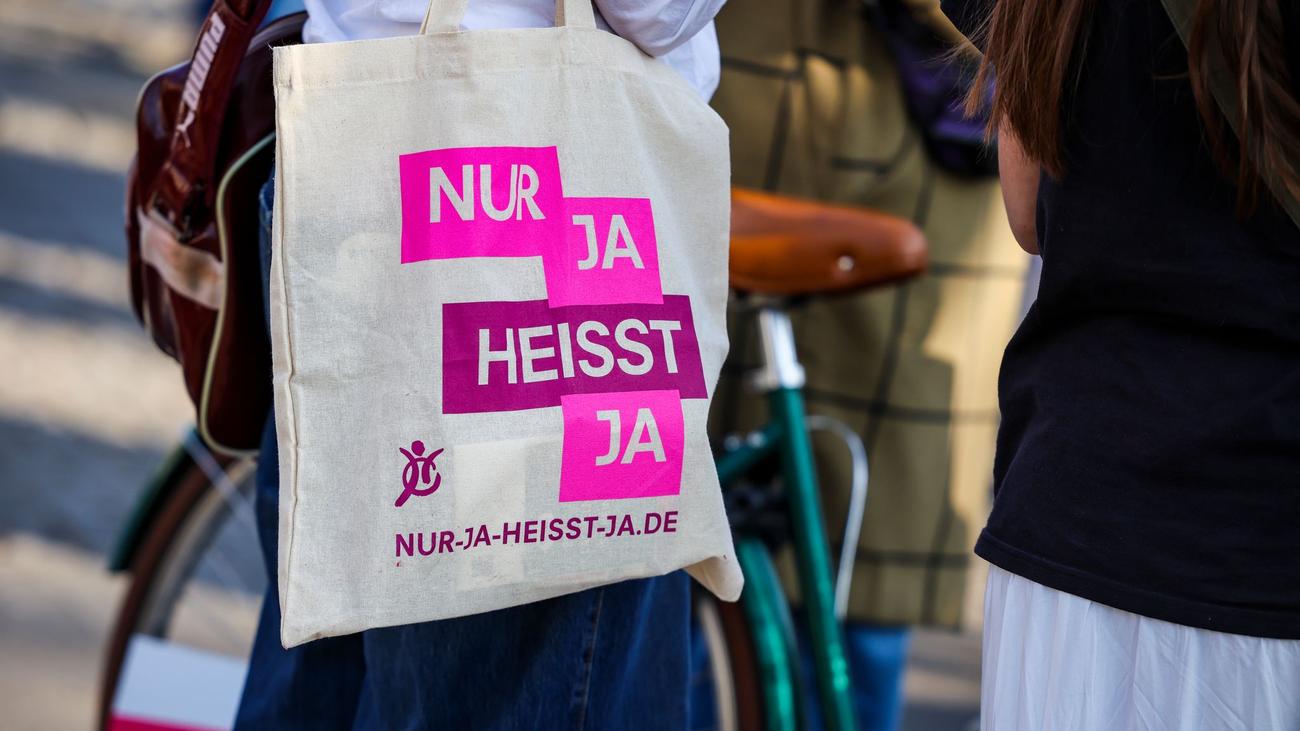 Nach Bundesratsentscheidung: Viele Jüngere für «Nur Ja heißt Ja» im Sexualstrafrecht