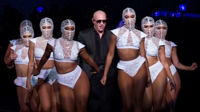 Hype um Rapper Pitbull: Warum junge Frauen plötzlich Glatze tragen