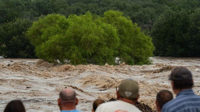 Notfälle: Zwei Tote bei Fluten in Texas - Heftiger Regen erwartet