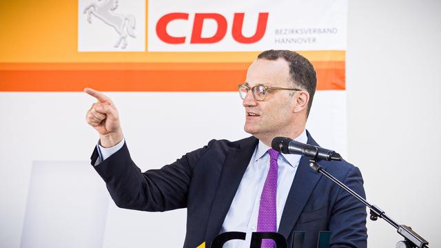Reaktion auf Rücktritt: Niedersachsen-CDU: Spahn-Rücktritt konsequent und notwendig